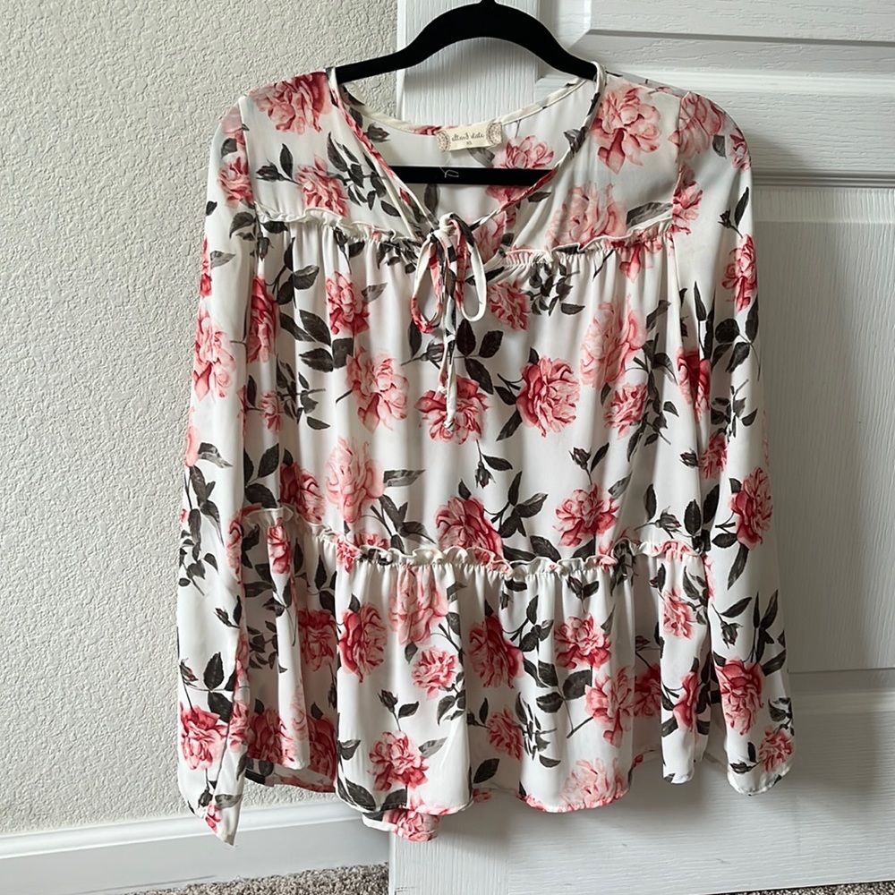 Altar’d state long sleeve floral top